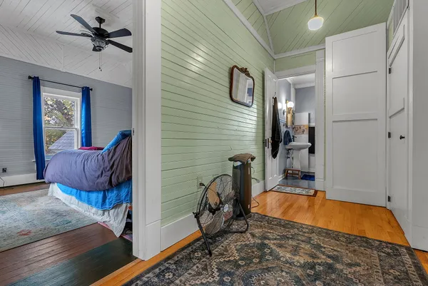 $549,500 | 623 West Milroy Avenue, Rensselaer, IN 47978