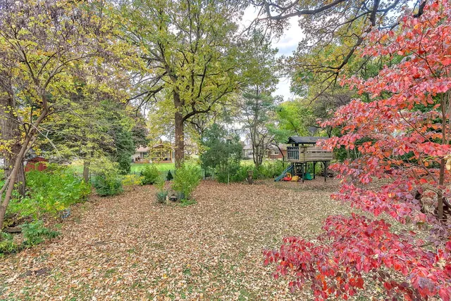 $587,500 | 623 West Milroy Avenue, Rensselaer, IN 47978