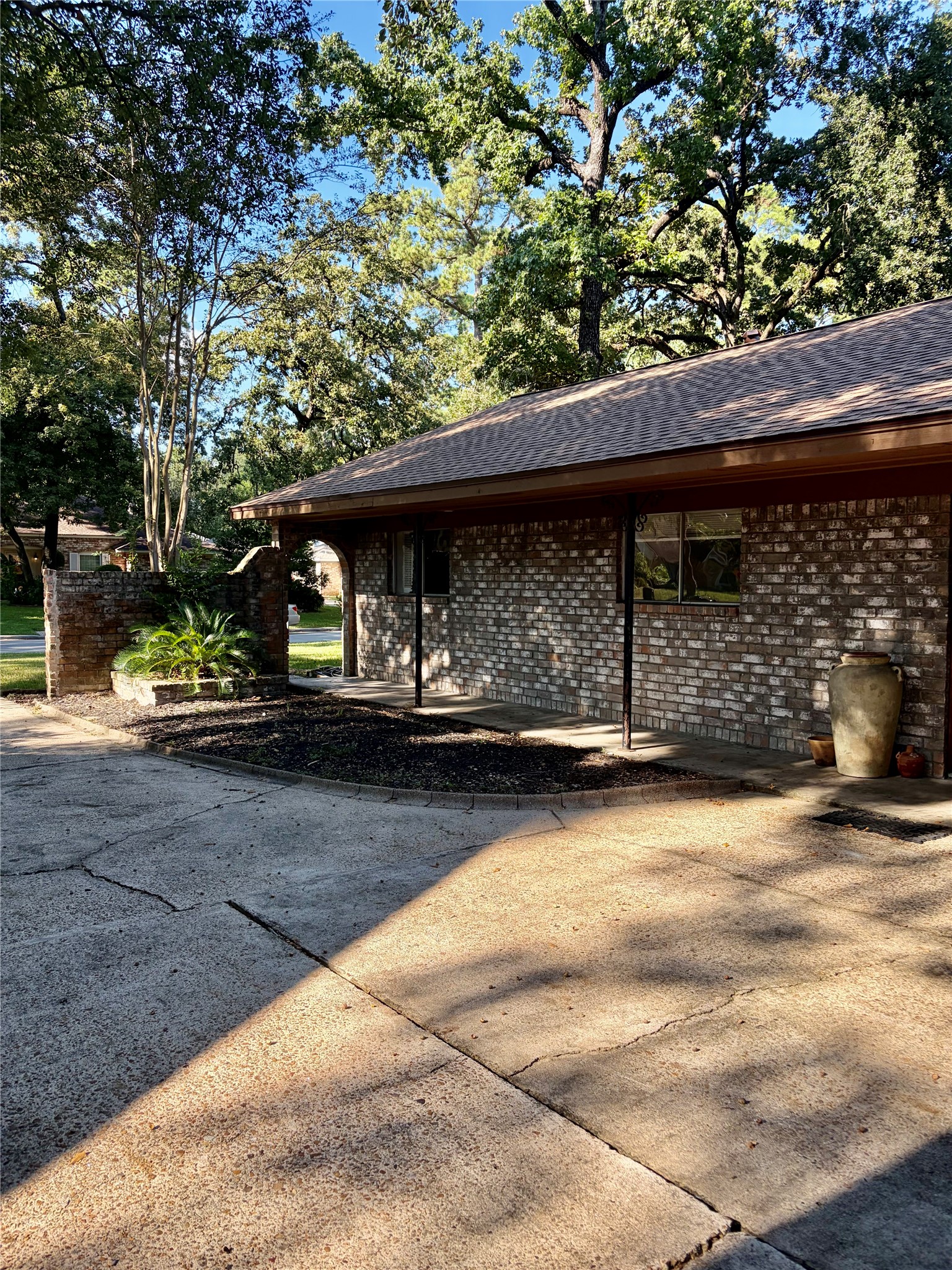5927 Theall Road Houston, TX 77066 - Photo 19 of 24 Gallery Image 19