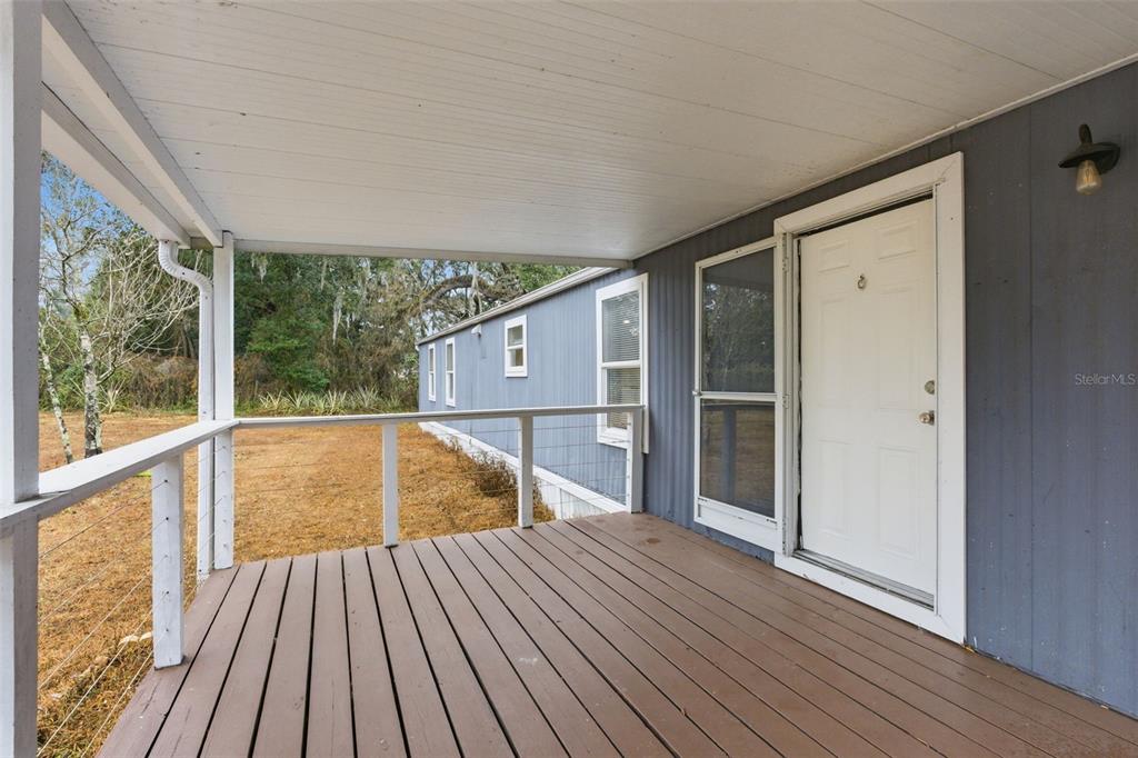 38847 Daughtery Road Zephyrhills, FL 33540 - Photo 2 of 36