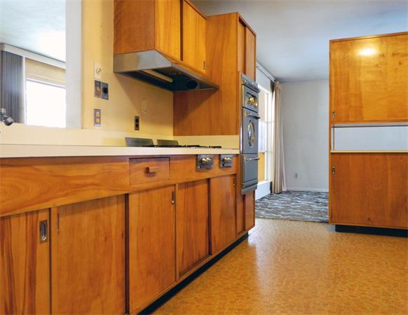 677 Trull Road Tewksbury, MA 01876 - Photo 4 of 25 Gallery Image 4