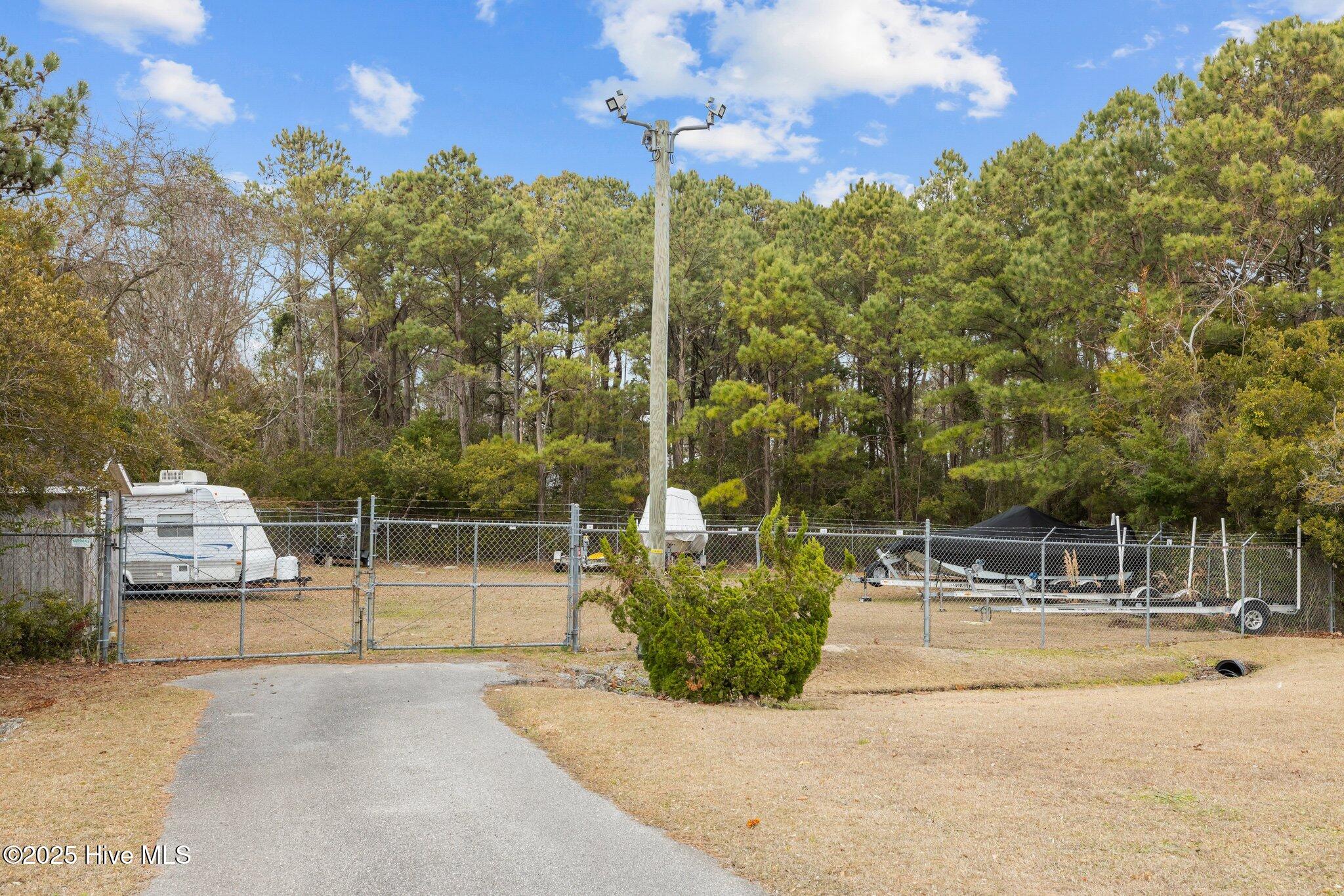 303 Barbour Road, Unit 303 Morehead City, NC 28557 - Photo 41 of 43 40-web-or-mls-1S3A0882