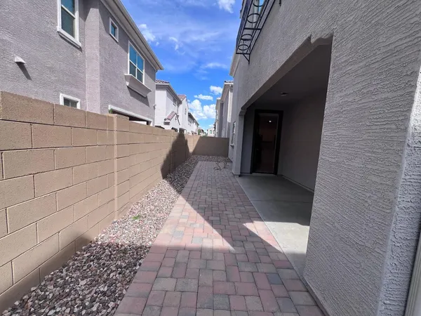 $2,650 | 1152 East Newland Drive, Chandler, AZ 85286