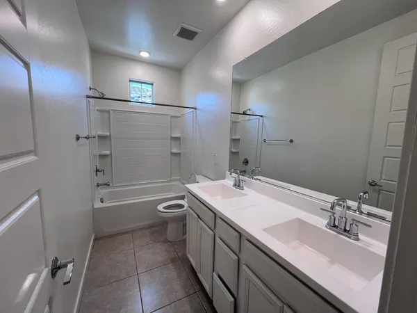 $2,650 | 1152 East Newland Drive, Chandler, AZ 85286