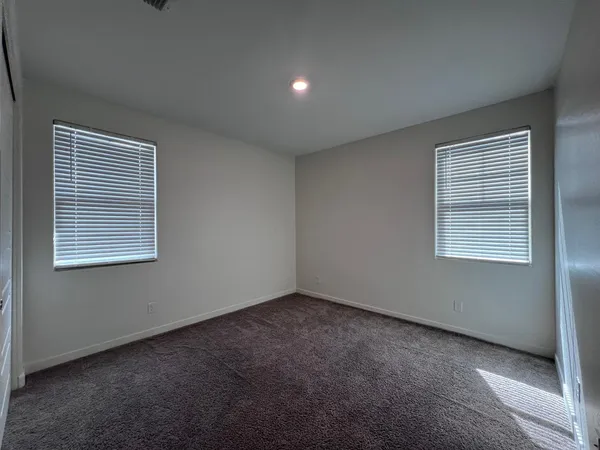 $2,650 | 1152 East Newland Drive, Chandler, AZ 85286