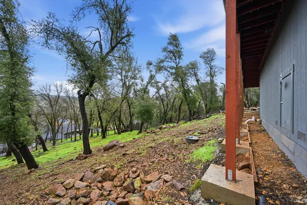 $449,000 | 18904 Timber Point Road, Hidden Valley Lake, CA 95467