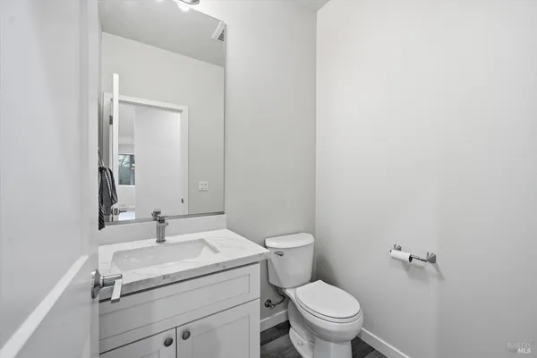 $449,000 | 18904 Timber Point Road, Hidden Valley Lake, CA 95467