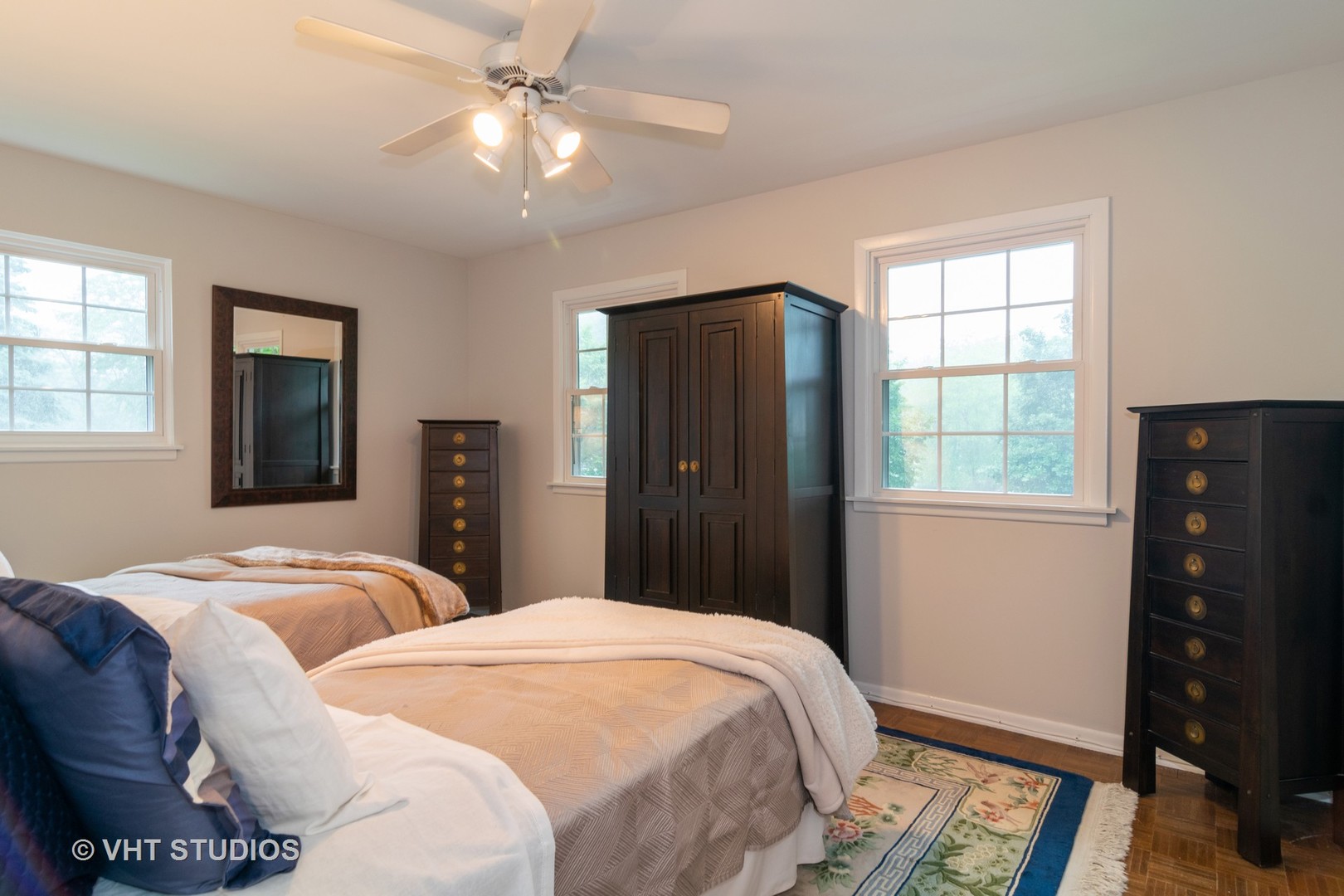 907 North Rohlwing Road Palatine, IL 60074 - Photo 12 of 16 Gallery Image 12