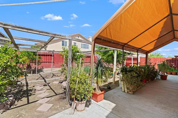 $645,000 | 53 Argillite Avenue, Lathrop, CA 95330