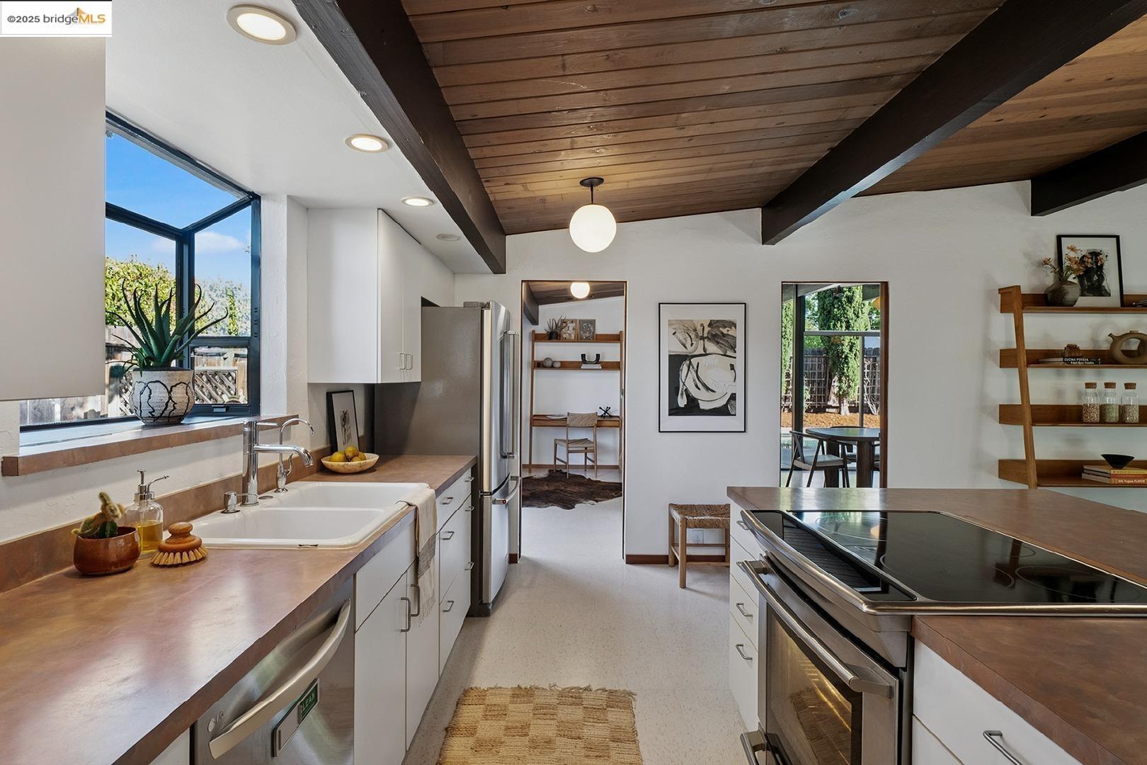 4020 Salem Street Concord, CA 94521 - Photo 31 of 60