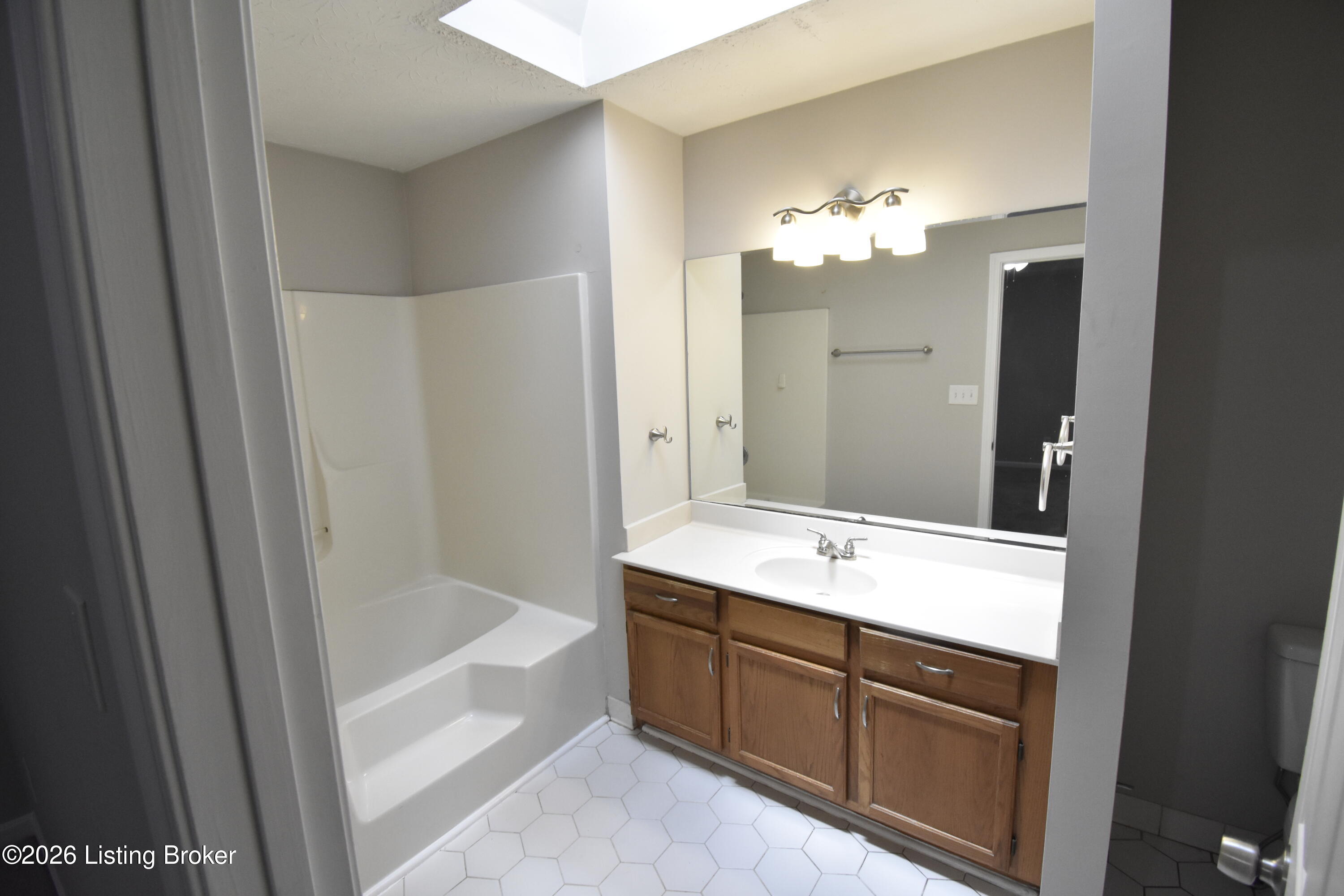 10306 Vantage Road Jeffersontown, KY 40299 - Photo 15 of 29 #15
