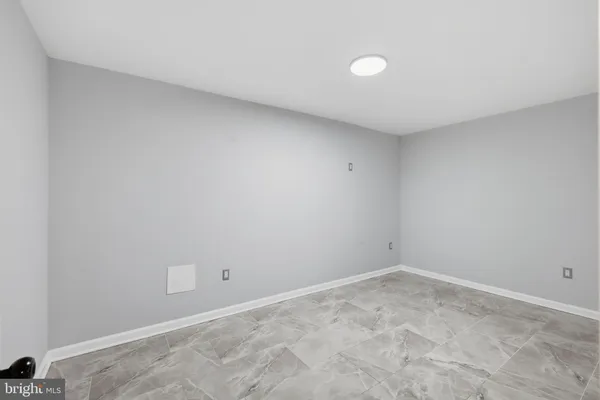 $575,000 | 1811 Iverson Street, Oxon Hill, MD 20745