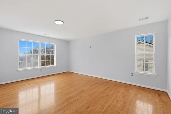 $575,000 | 1811 Iverson Street, Oxon Hill, MD 20745