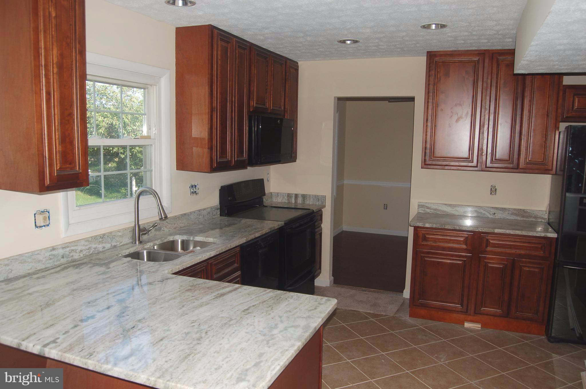 1874 Montreal Road Severn, MD 21144 - Photo 22 of 28 Kitchen