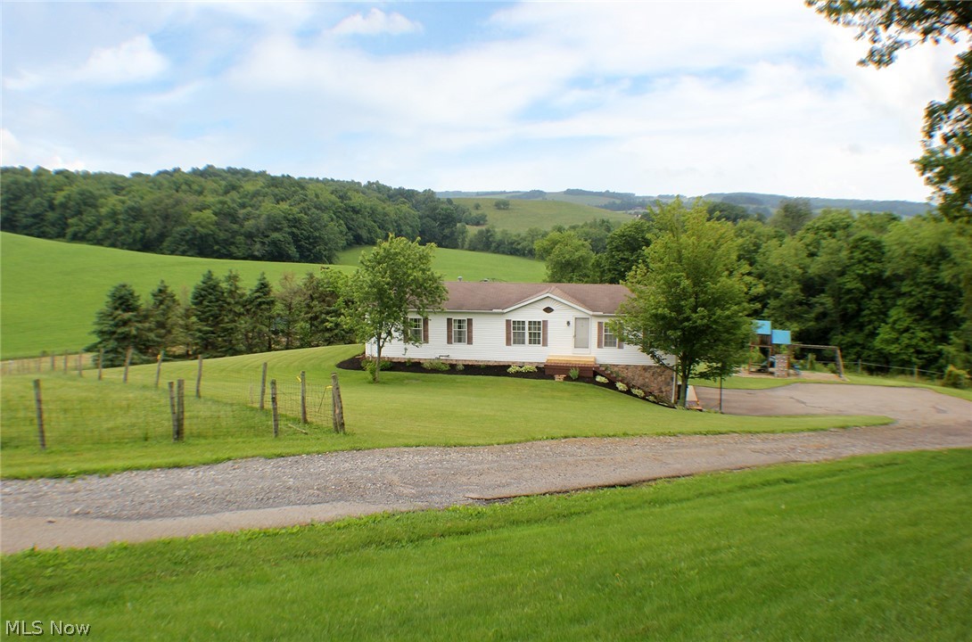 9811 Golf Course Road Northwest Sugarcreek, OH 44681 - Photo 17 of 34 Gallery Image 17