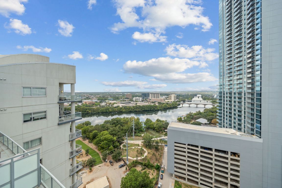 603 Davis Street, Unit 710 Austin, TX 78701 - Photo 28 of 37 a view of lake with city view