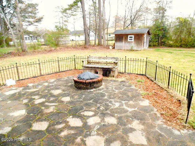 $1,200 | 202 Sandy Drive, Jacksonville, NC 28546