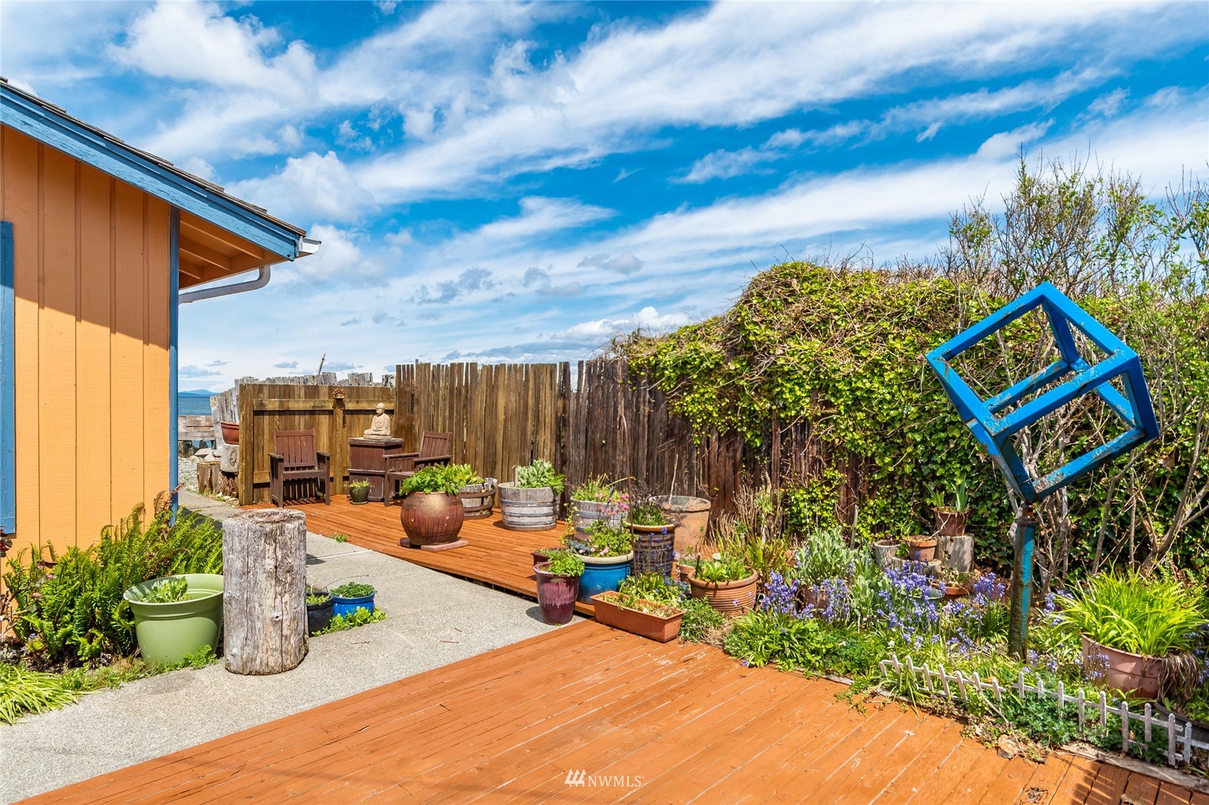 2691 West Beach Road Oak Harbor, WA 98277 - Photo 8 of 35 Gallery Image 8