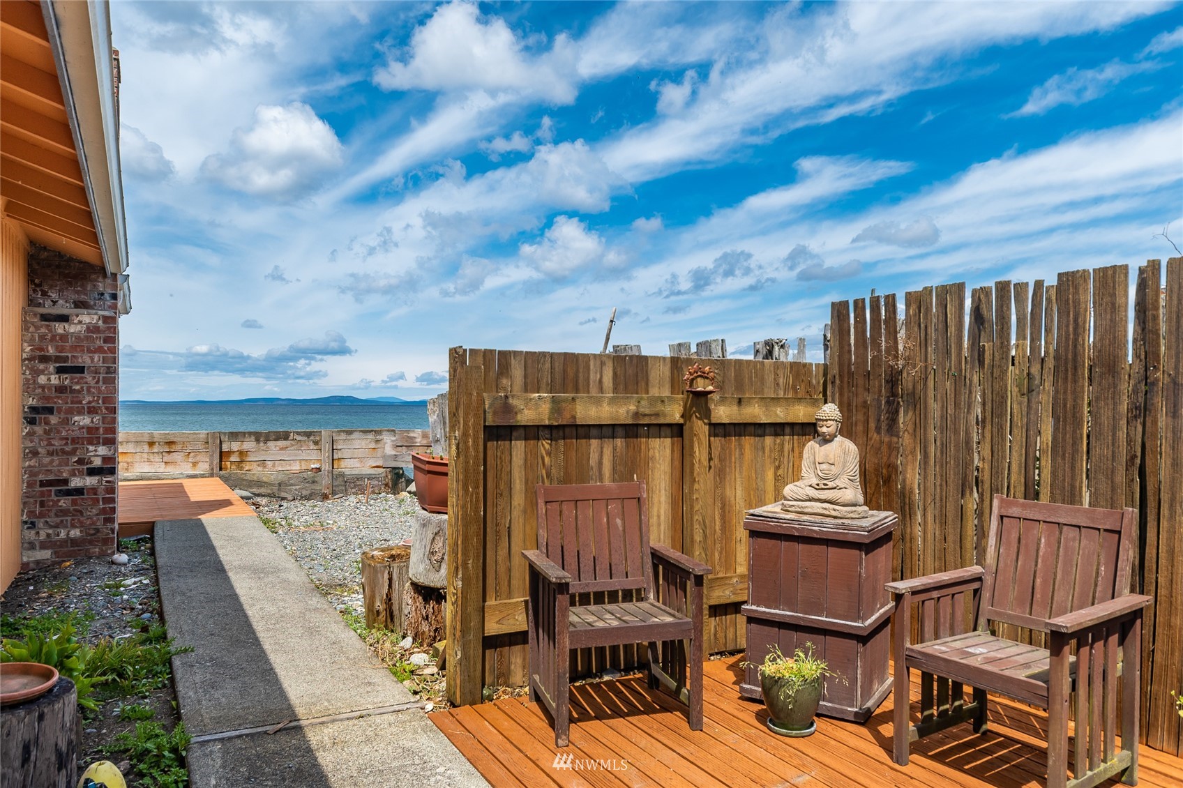 2691 West Beach Road Oak Harbor, WA 98277 - Photo 10 of 35 Gallery Image 10
