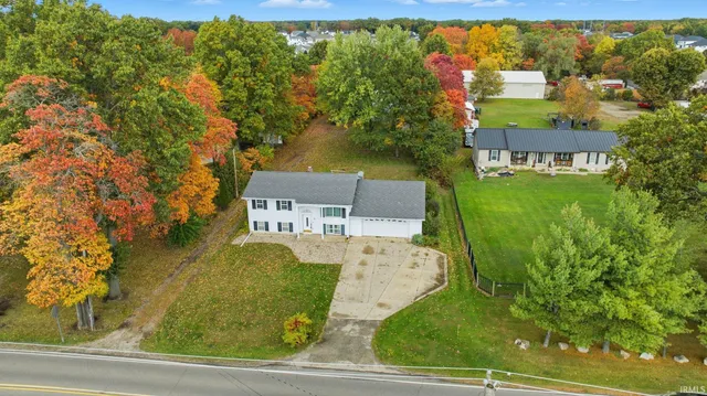 $299,000 | 11341 Edison Road, Osceola, IN 46561