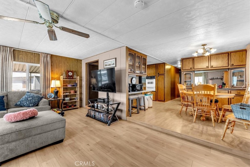 180 South Main Street, Unit 25 Red Bluff, CA 96080 - Photo 7 of 37