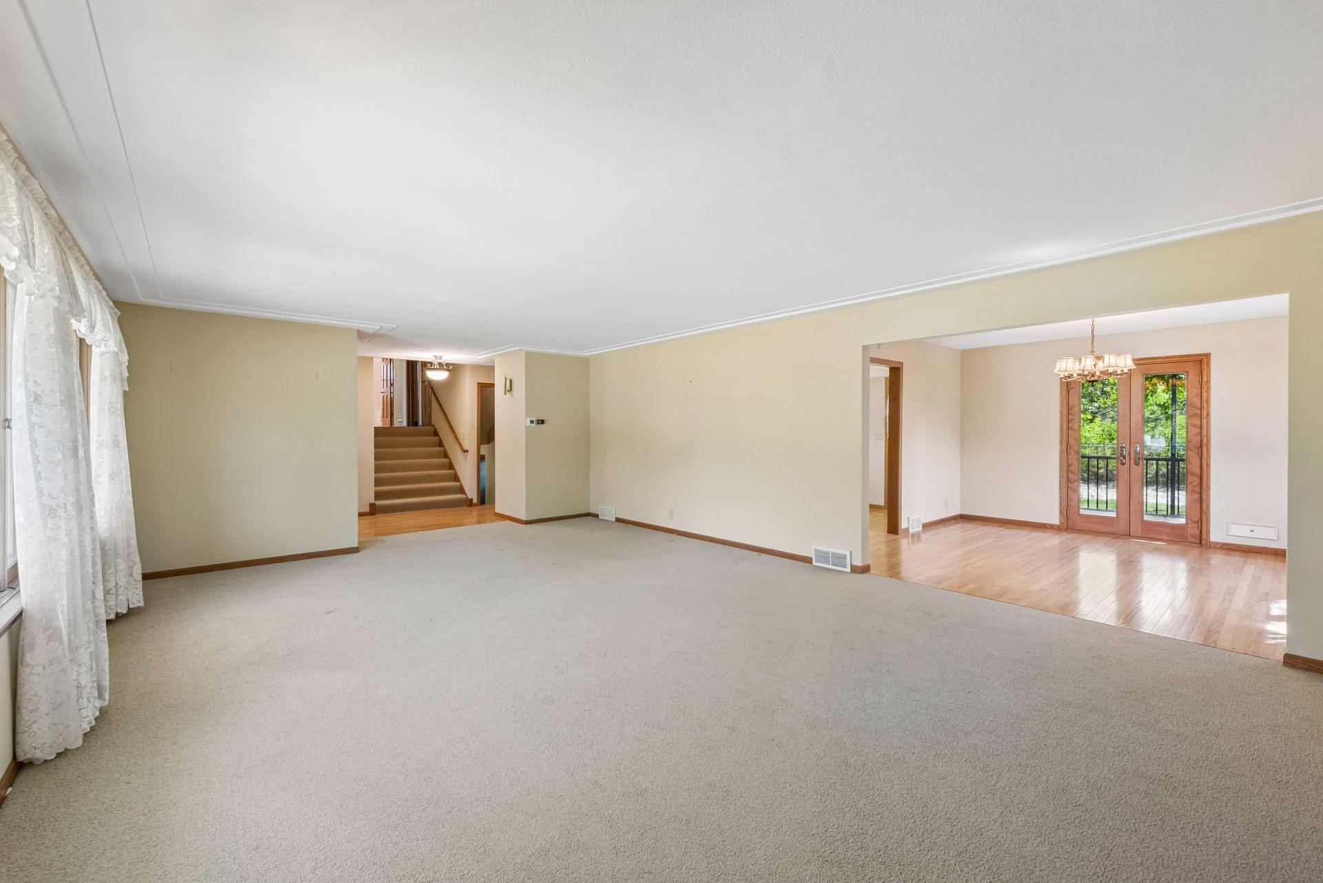 6717 Southdale Road Edina, MN 55435 - Photo 10 of 55