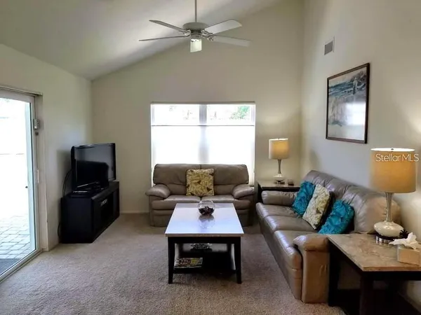 $3,000 | 3801 Kingston Boulevard, Sarasota, FL 34238