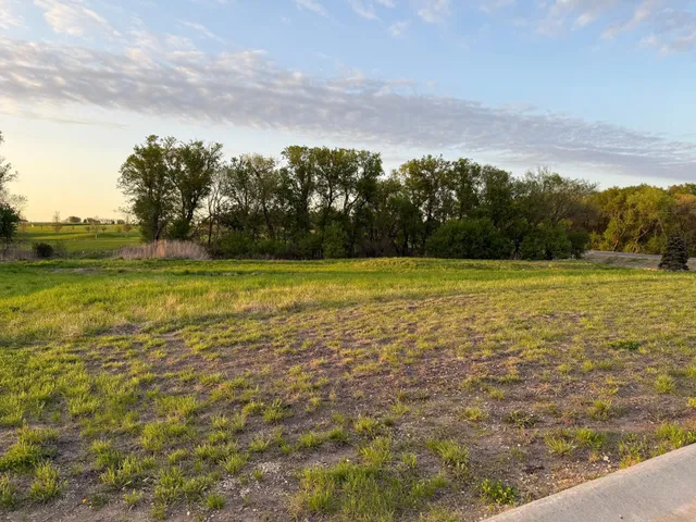 $269,000 | 7984 207th Street East, Prior Lake, MN 55372