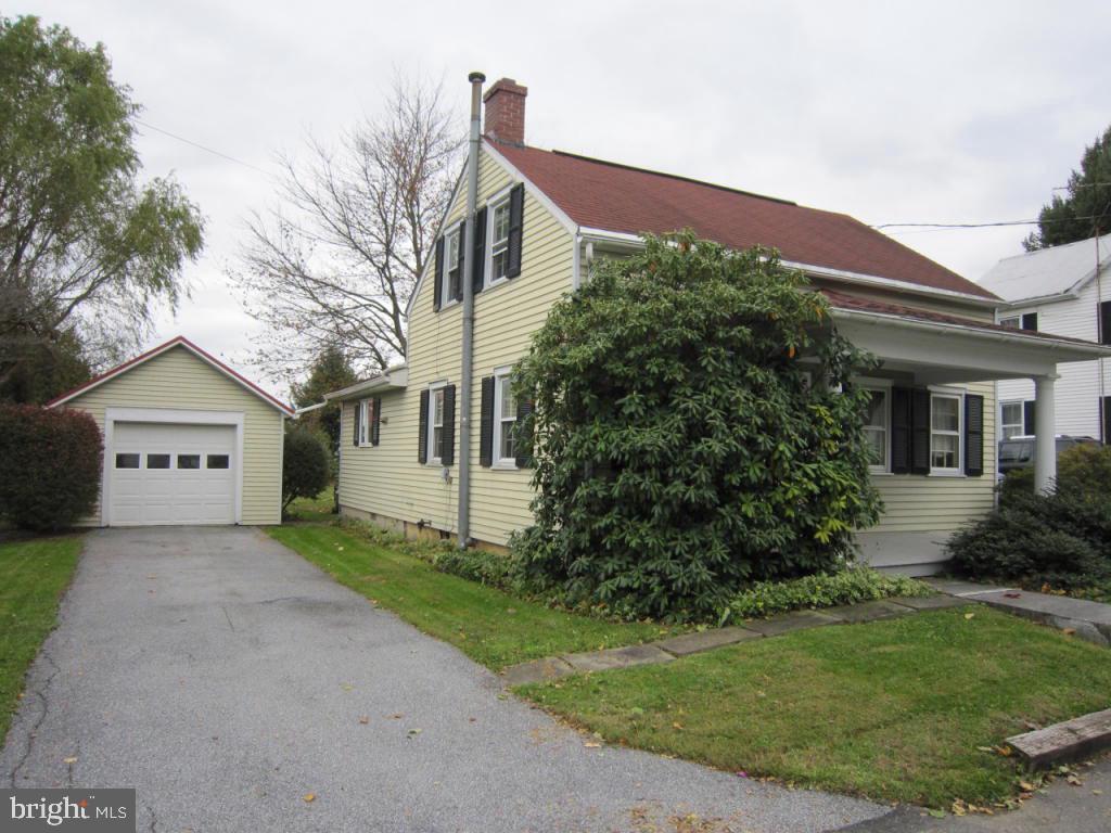 1323 Church Street Lititz, PA 17543 - Photo 1 of 17