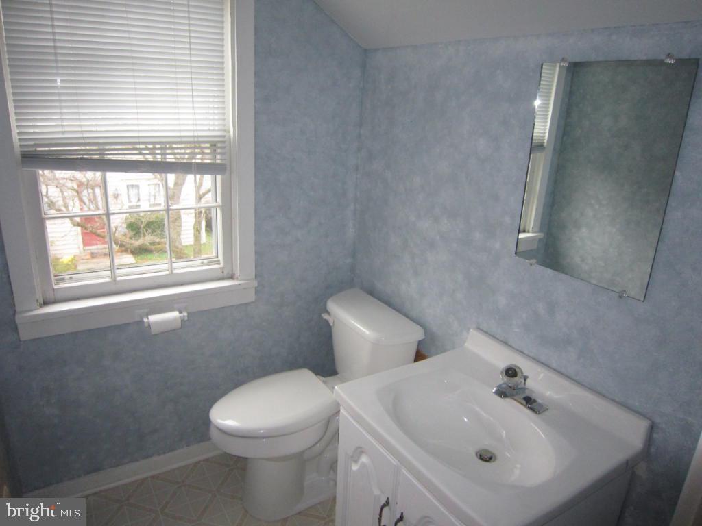 1323 Church Street Lititz, PA 17543 - Photo 14 of 17