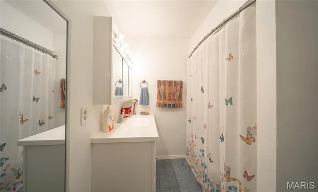 $449,950 | 30131 Ranch Lane, Richland, MO 65556