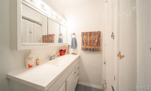 $449,950 | 30131 Ranch Lane, Richland, MO 65556