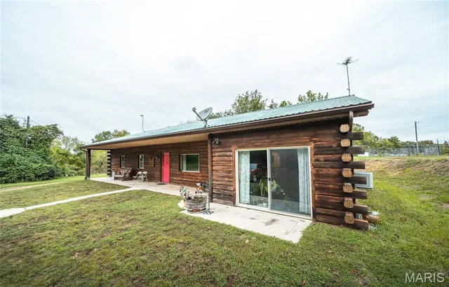 $449,950 | 30131 Ranch Lane, Richland, MO 65556