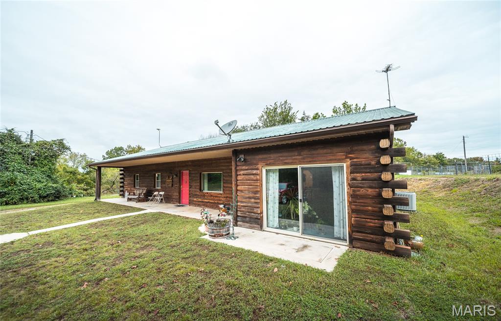 30131 Ranch Lane Richland, MO 65556 - Photo 2 of 44