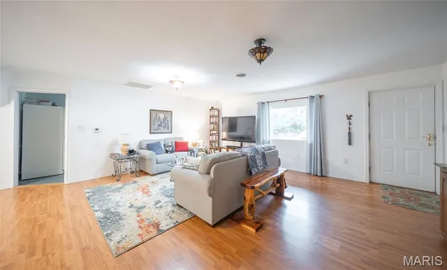 $449,950 | 30131 Ranch Lane, Richland, MO 65556