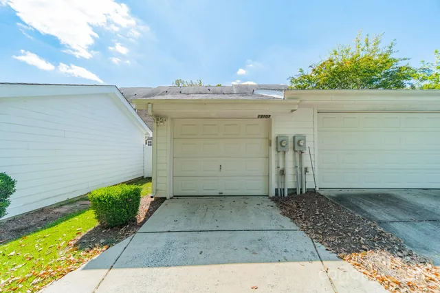 $325,000 | 13107 Arbor Day Court, Charlotte, NC 28269