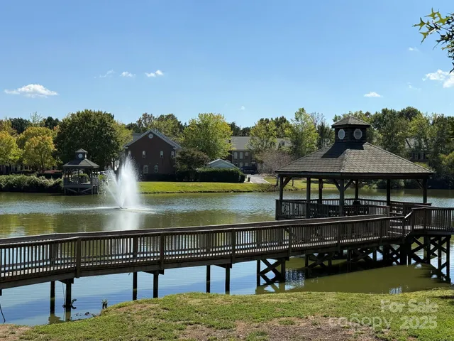 $325,000 | 13107 Arbor Day Court, Charlotte, NC 28269