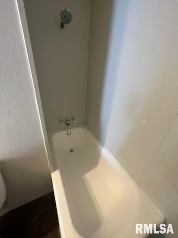 $1,199 | 1028 South Tonti Circle, Peoria, IL 61605