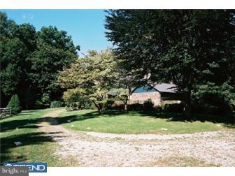822 Grubbs Mill Road Berwyn, PA 19312 - Photo 4 of 12 Gallery Image 4