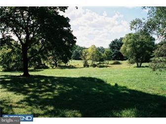 822 Grubbs Mill Road Berwyn, PA 19312 - Photo 7 of 12 Gallery Image 7