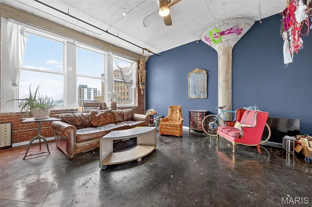 $120,000 | 1511 Locust Street, Unit 610, St. Louis, MO 63103