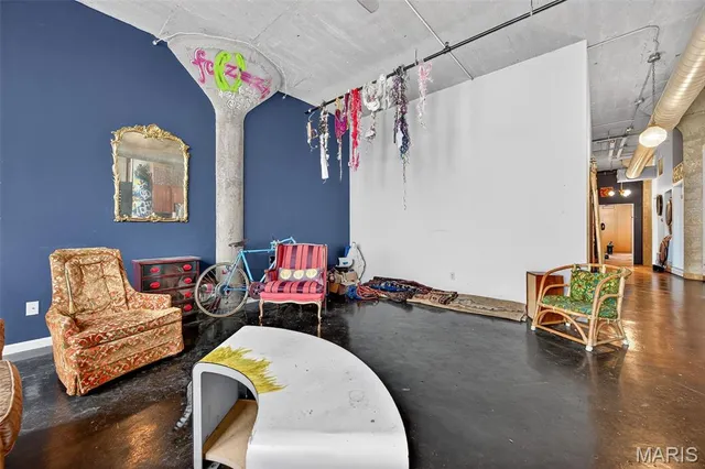 $120,000 | 1511 Locust Street, Unit 610, St. Louis, MO 63103