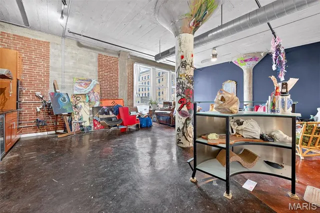 $120,000 | 1511 Locust Street, Unit 610, St. Louis, MO 63103