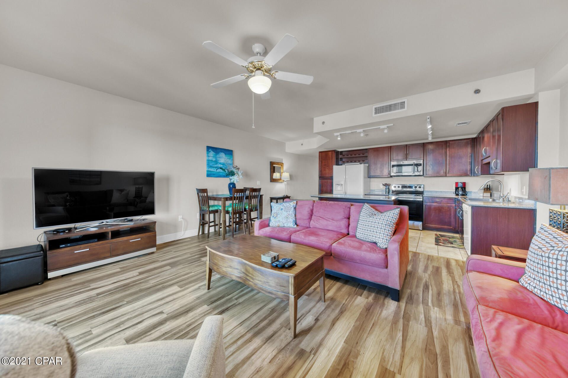 9902 South Thomas Drive, Unit 637 Panama City Beach, FL 32408 - Photo 4 of 57