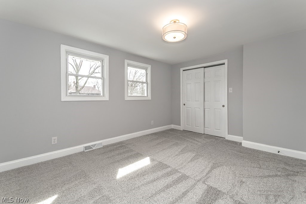 2926 Lee Road Cleveland, OH 44120 - Photo 27 of 35 Bedroom