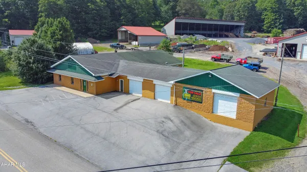 $159,900 | 104 Dakota Lane, Nanty Glo, PA 15943