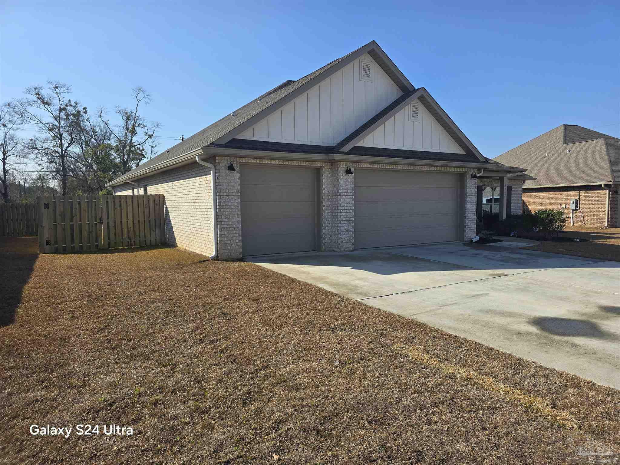 2467 Timsbury Loop Cantonment, FL 32533 - Photo 3 of 35