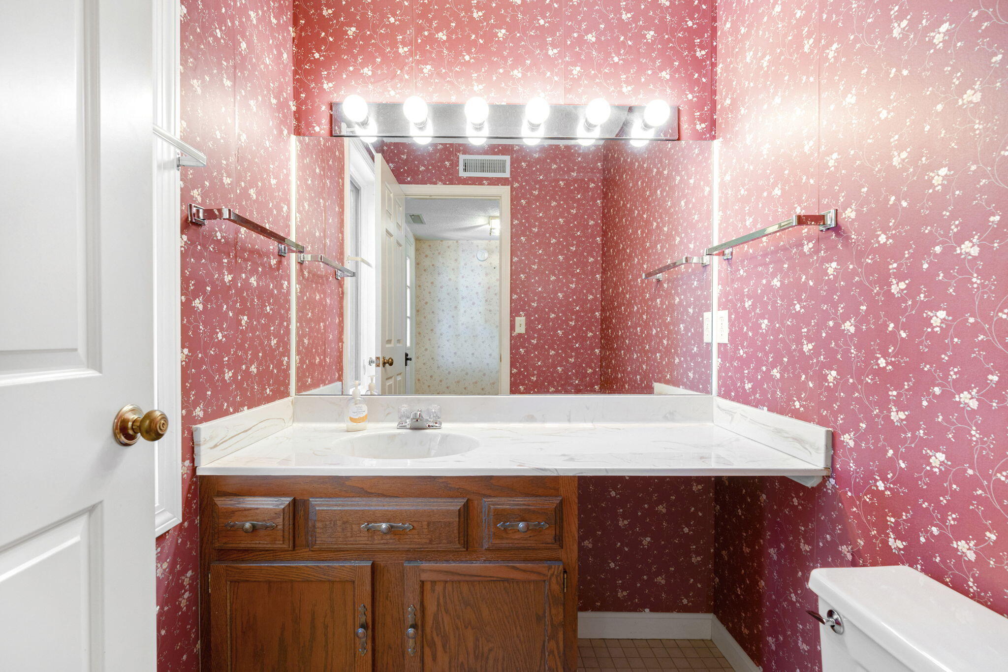 9-web-or-mls-23ForesideCommon-28