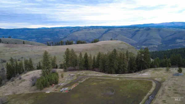 $430,000 | 155 Mule Deer, Kamiah, ID 83536