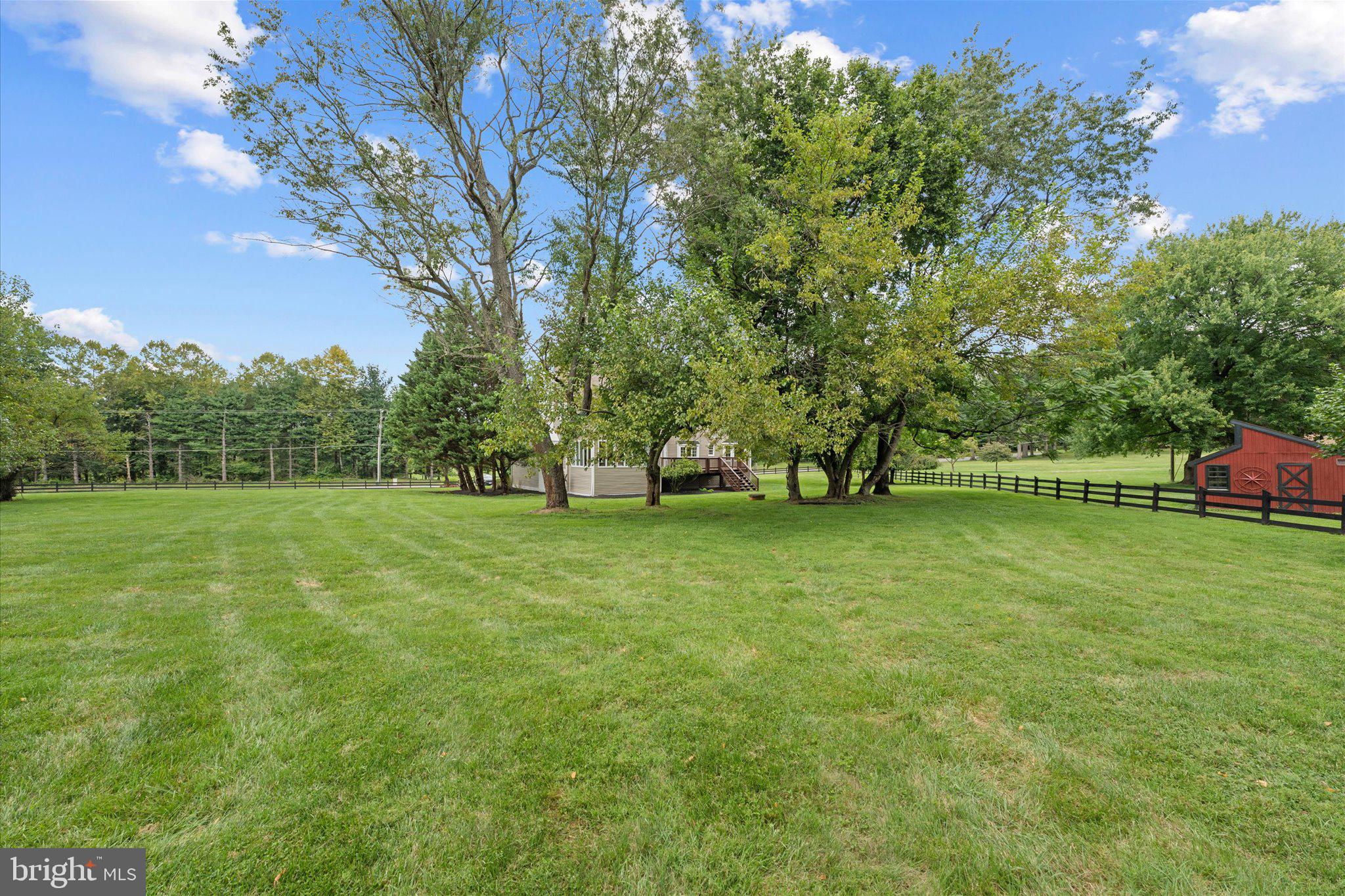 17572 Tranquility Road Purcellville, VA 20132 - Photo 52 of 59 Backyard